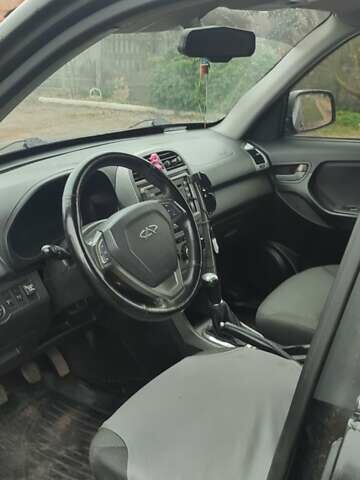 Чорний Чері Тігго, об'ємом двигуна 1.8 л та пробігом 171 тис. км за 4500 $, фото 11 на Automoto.ua