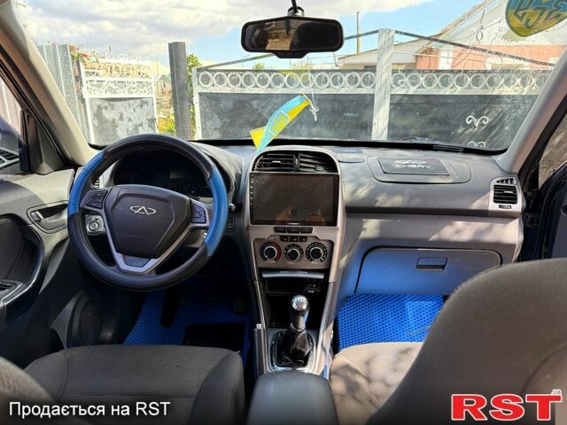 Черный Чери Тигго, объемом двигателя 1.8 л и пробегом 99 тыс. км за 4500 $, фото 7 на Automoto.ua