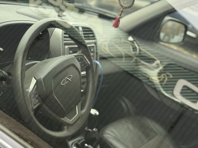 Чорний Чері Тігго, об'ємом двигуна 1.8 л та пробігом 103 тис. км за 4300 $, фото 17 на Automoto.ua