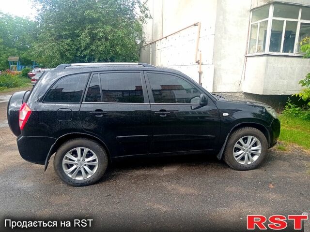 Черный Чери Тигго, объемом двигателя 1.8 л и пробегом 180 тыс. км за 5900 $, фото 3 на Automoto.ua