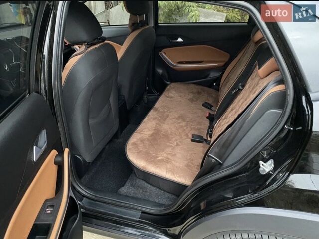 Чорний Чері Тігго, об'ємом двигуна 1.5 л та пробігом 52 тис. км за 8500 $, фото 4 на Automoto.ua