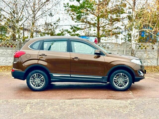 Коричневый Чери Тигго, объемом двигателя 2 л и пробегом 90 тыс. км за 8500 $, фото 5 на Automoto.ua