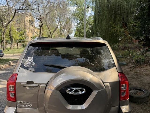 Коричневый Чери Тигго, объемом двигателя 1.6 л и пробегом 60 тыс. км за 8400 $, фото 5 на Automoto.ua