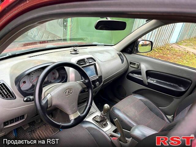 Червоний Чері Тігго, об'ємом двигуна 2 л та пробігом 200 тис. км за 3800 $, фото 10 на Automoto.ua