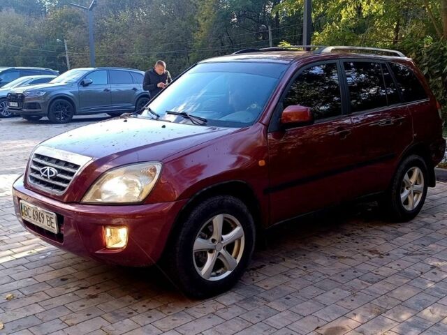 Червоний Чері Тігго, об'ємом двигуна 2 л та пробігом 210 тис. км за 4300 $, фото 3 на Automoto.ua