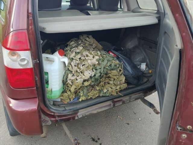 Червоний Чері Тігго, об'ємом двигуна 2 л та пробігом 200 тис. км за 2500 $, фото 4 на Automoto.ua