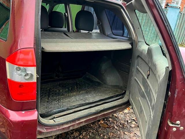 Червоний Чері Тігго, об'ємом двигуна 2 л та пробігом 200 тис. км за 3800 $, фото 5 на Automoto.ua