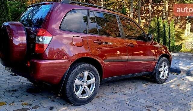 Червоний Чері Тігго, об'ємом двигуна 2 л та пробігом 210 тис. км за 4300 $, фото 9 на Automoto.ua