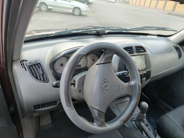 Червоний Чері Тігго, об'ємом двигуна 2 л та пробігом 200 тис. км за 2500 $, фото 5 на Automoto.ua