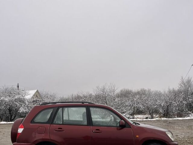 Красный Чери Тигго, объемом двигателя 2 л и пробегом 185 тыс. км за 2999 $, фото 3 на Automoto.ua