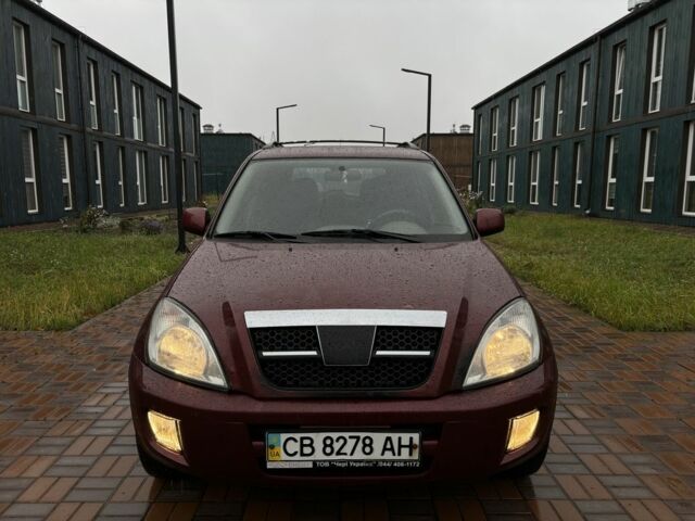 Красный Чери Тигго, объемом двигателя 2 л и пробегом 187 тыс. км за 2499 $, фото 1 на Automoto.ua