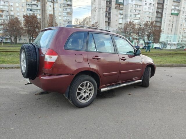 Червоний Чері Тігго, об'ємом двигуна 2 л та пробігом 200 тис. км за 2500 $, фото 2 на Automoto.ua