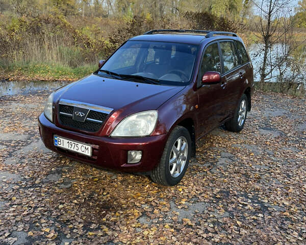 Красный Чери Тигго, объемом двигателя 2.4 л и пробегом 130 тыс. км за 4400 $, фото 2 на Automoto.ua