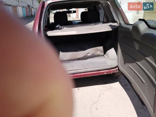 Красный Чери Тигго, объемом двигателя 2.35 л и пробегом 106 тыс. км за 3600 $, фото 12 на Automoto.ua