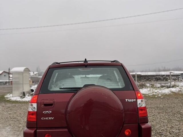 Красный Чери Тигго, объемом двигателя 2 л и пробегом 185 тыс. км за 2999 $, фото 6 на Automoto.ua