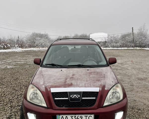 Красный Чери Тигго, объемом двигателя 2 л и пробегом 185 тыс. км за 2999 $, фото 1 на Automoto.ua