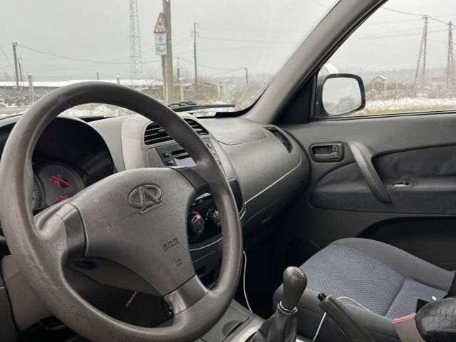 Красный Чери Тигго, объемом двигателя 2 л и пробегом 185 тыс. км за 2999 $, фото 14 на Automoto.ua