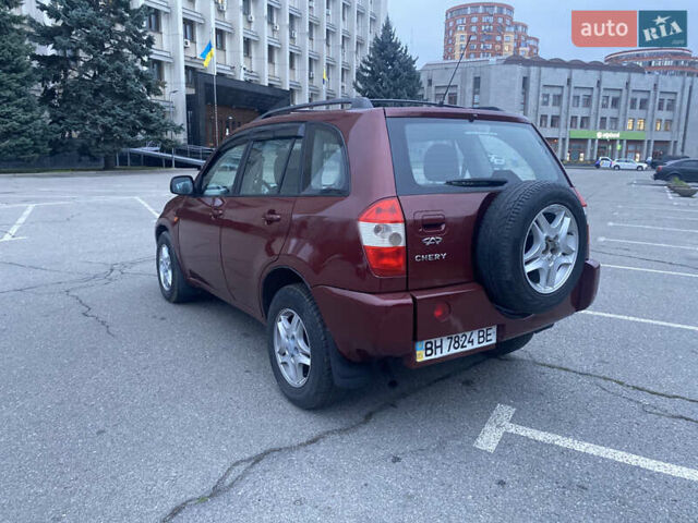 Красный Чери Тигго, объемом двигателя 2 л и пробегом 181 тыс. км за 3250 $, фото 3 на Automoto.ua