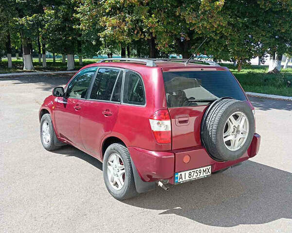 Красный Чери Тигго, объемом двигателя 2 л и пробегом 203 тыс. км за 3200 $, фото 1 на Automoto.ua