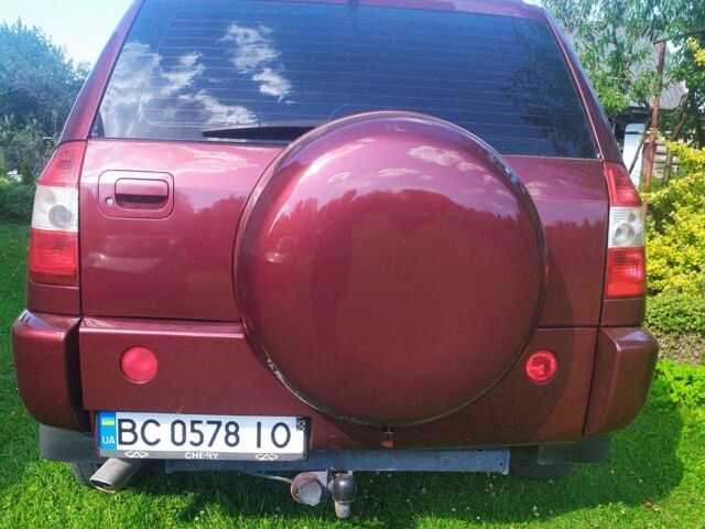 Красный Чери Тигго, объемом двигателя 2 л и пробегом 265 тыс. км за 4100 $, фото 3 на Automoto.ua