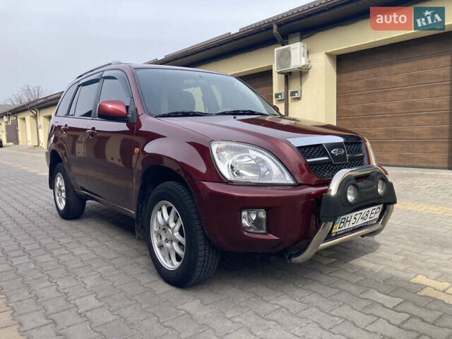 Красный Чери Тигго, объемом двигателя 2.35 л и пробегом 65 тыс. км за 5800 $, фото 3 на Automoto.ua