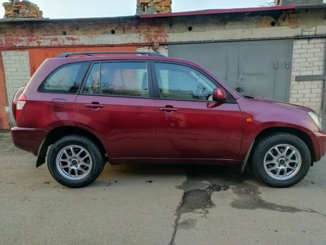Красный Чери Тигго, объемом двигателя 2.4 л и пробегом 104 тыс. км за 3950 $, фото 12 на Automoto.ua