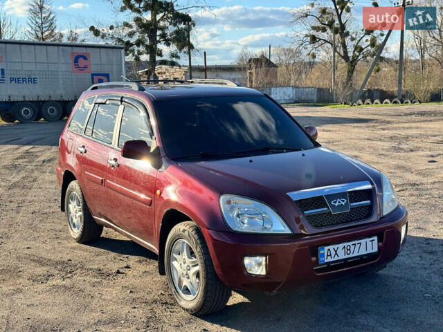 Червоний Чері Тігго, об'ємом двигуна 2 л та пробігом 76 тис. км за 4500 $, фото 2 на Automoto.ua