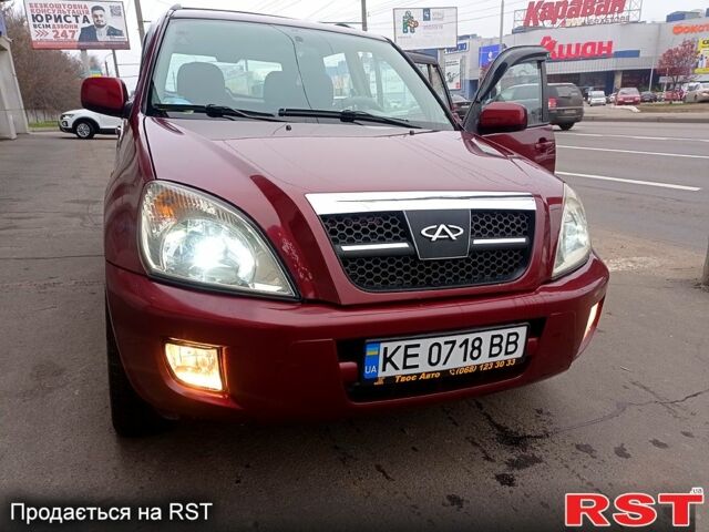 Красный Чери Тигго, объемом двигателя 2.4 л и пробегом 154 тыс. км за 4800 $, фото 13 на Automoto.ua