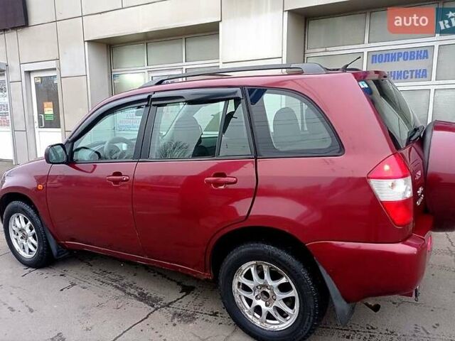 Красный Чери Тигго, объемом двигателя 2.4 л и пробегом 154 тыс. км за 4800 $, фото 4 на Automoto.ua