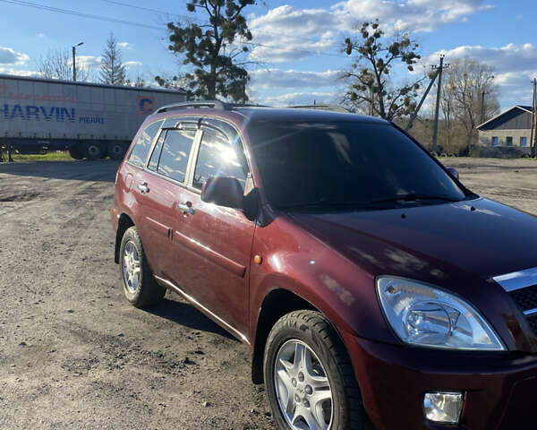 Червоний Чері Тігго, об'ємом двигуна 2 л та пробігом 76 тис. км за 4500 $, фото 1 на Automoto.ua