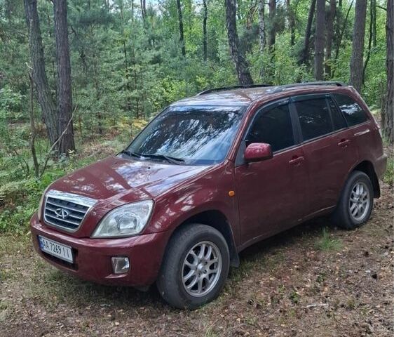 Червоний Чері Тігго, об'ємом двигуна 2.4 л та пробігом 161 тис. км за 4400 $, фото 4 на Automoto.ua