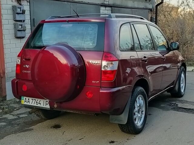 Красный Чери Тигго, объемом двигателя 2.4 л и пробегом 104 тыс. км за 3950 $, фото 7 на Automoto.ua