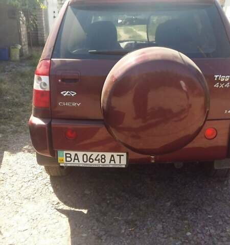 Красный Чери Тигго, объемом двигателя 2.35 л и пробегом 42 тыс. км за 5200 $, фото 1 на Automoto.ua