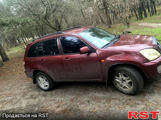 Красный Чери Тигго, объемом двигателя 2.4 л и пробегом 242 тыс. км за 2900 $, фото 1 на Automoto.ua