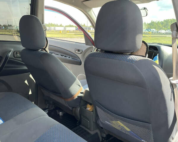 Красный Чери Тигго, объемом двигателя 2 л и пробегом 279 тыс. км за 4000 $, фото 3 на Automoto.ua