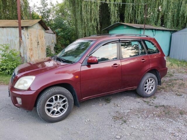 Красный Чери Тигго, объемом двигателя 2.4 л и пробегом 149 тыс. км за 4200 $, фото 3 на Automoto.ua