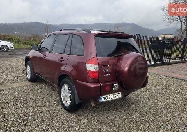 Червоний Чері Тігго, об'ємом двигуна 2.35 л та пробігом 170 тис. км за 3200 $, фото 4 на Automoto.ua