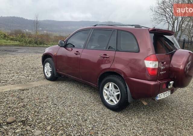 Червоний Чері Тігго, об'ємом двигуна 2.35 л та пробігом 170 тис. км за 3200 $, фото 5 на Automoto.ua