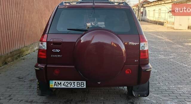 Червоний Чері Тігго, об'ємом двигуна 2 л та пробігом 87 тис. км за 5199 $, фото 3 на Automoto.ua