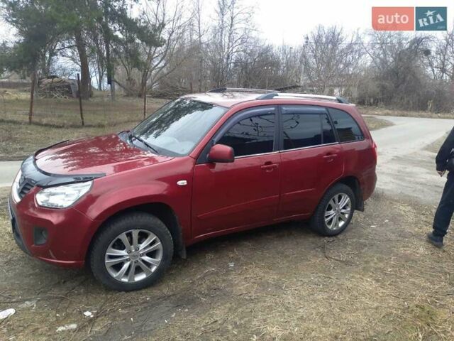 Красный Чери Тигго, объемом двигателя 1.8 л и пробегом 180 тыс. км за 5500 $, фото 5 на Automoto.ua