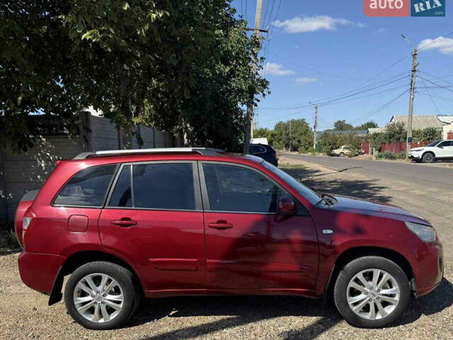 Червоний Чері Тігго, об'ємом двигуна 1.85 л та пробігом 92 тис. км за 5600 $, фото 2 на Automoto.ua