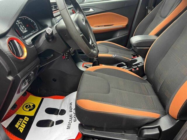 Красный Чери Тигго, объемом двигателя 1.5 л и пробегом 92 тыс. км за 8500 $, фото 9 на Automoto.ua