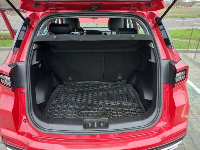 Червоний Чері Тігго, об'ємом двигуна 1.5 л та пробігом 40 тис. км за 11000 $, фото 13 на Automoto.ua