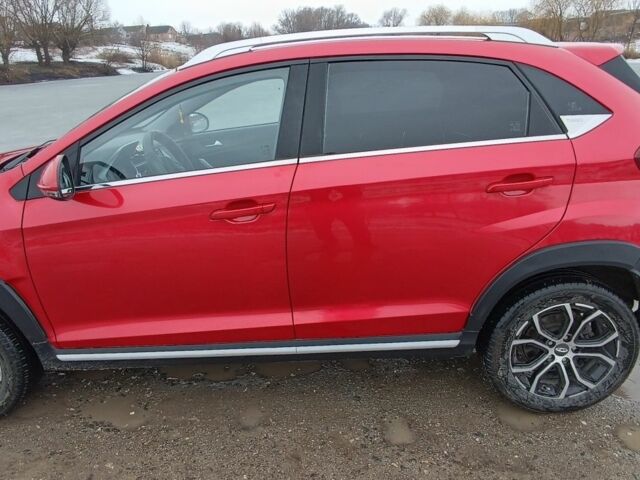 Чері Тігго 2022 у Хмельницькому на Automoto.ua Червоний Чері Тігго, об'ємом двигуна 1.5 л та пробігом 17 тис. км за 253 $, фото 2 на Automoto.ua