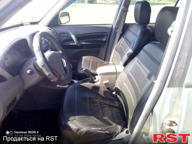 Чері Тігго, об'ємом двигуна 2 л та пробігом 128 тис. км за 3000 $, фото 1 на Automoto.ua