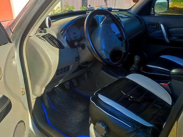 Чері Тігго 2008 у Баштанке на Automoto.ua Чері Тігго, об'ємом двигуна 2 л та пробігом 235 тис. км за 5850 $, фото 6 на Automoto.ua