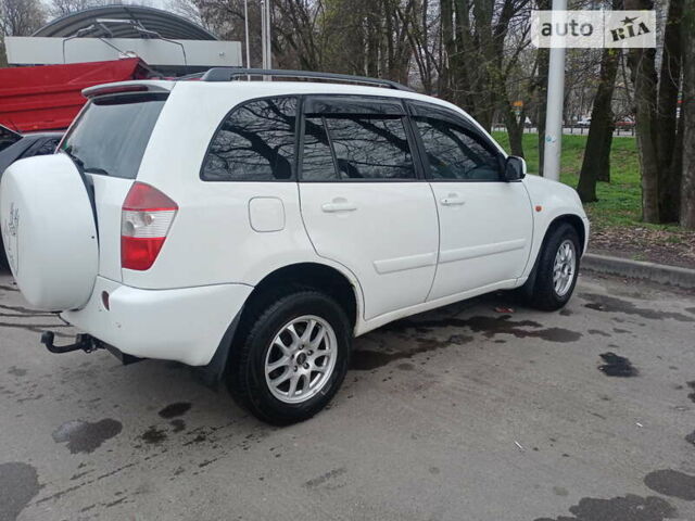 Чері Тігго, об'ємом двигуна 2.4 л та пробігом 295 тис. км за 4300 $, фото 3 на Automoto.ua