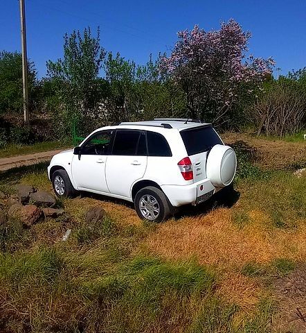 Чери Тигго, объемом двигателя 1.8 л и пробегом 178 тыс. км за 4100 $, фото 6 на Automoto.ua