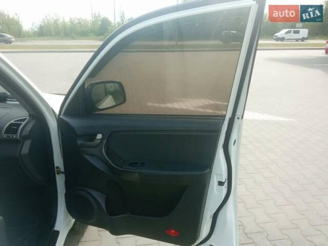 Чери Тигго, объемом двигателя 2 л и пробегом 115 тыс. км за 4900 $, фото 17 на Automoto.ua