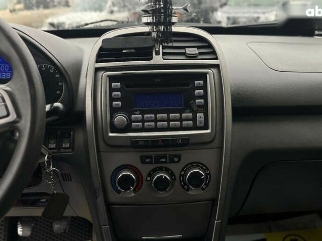 Чері Тігго, об'ємом двигуна 0 л та пробігом 206 тис. км за 6100 $, фото 13 на Automoto.ua